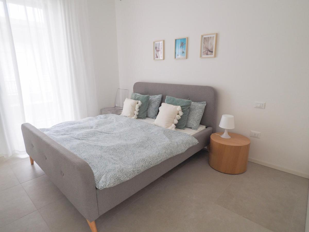 Apartment Luma With Pool Лидо ди Йезоло Екстериор снимка